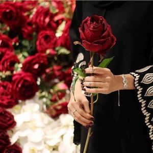 Meet your Posher, Fatima